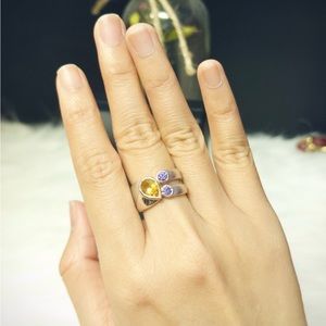 Antique ring - size 6